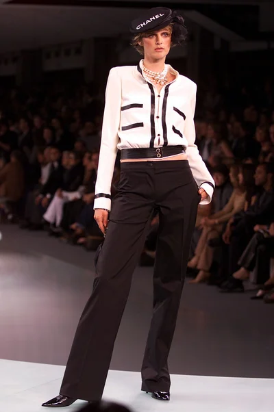 Look 19